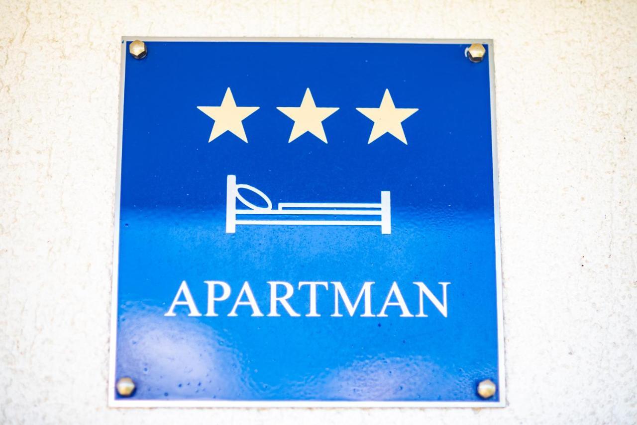 Apartments Fuma Otočac Εξωτερικό φωτογραφία