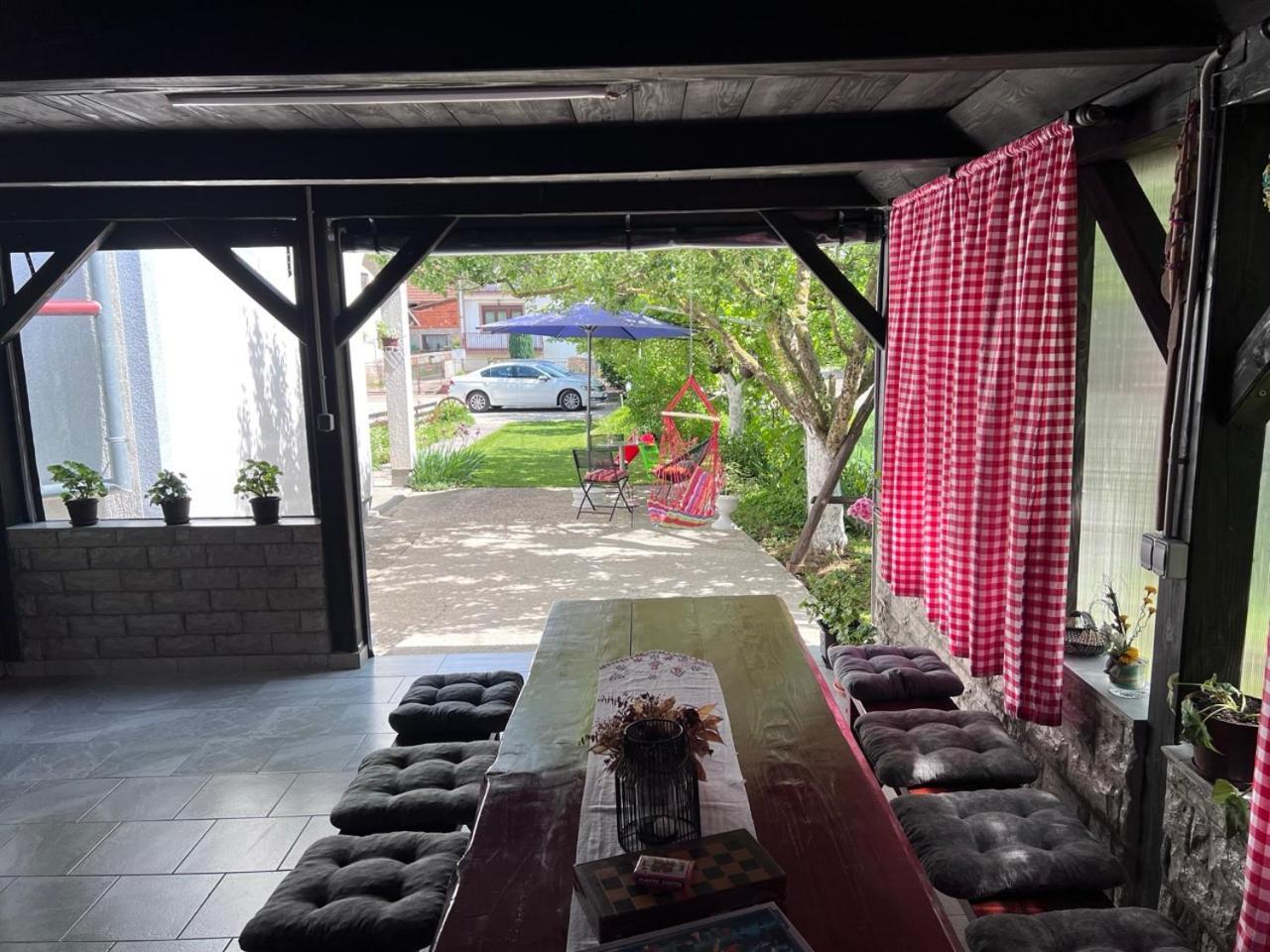 Apartments Fuma Otočac Εξωτερικό φωτογραφία